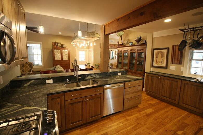 Goldberry Woods Bed & Breakfast-microfarm-cottages