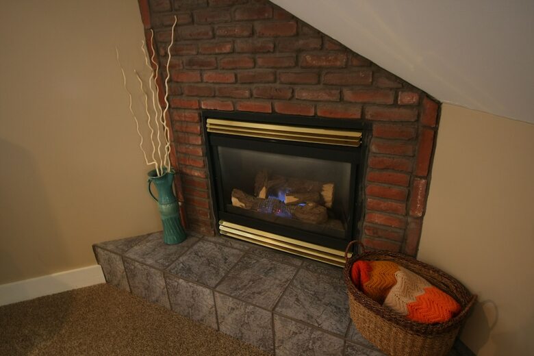 Goldberry Woods Bed & Breakfast-microfarm-cottages