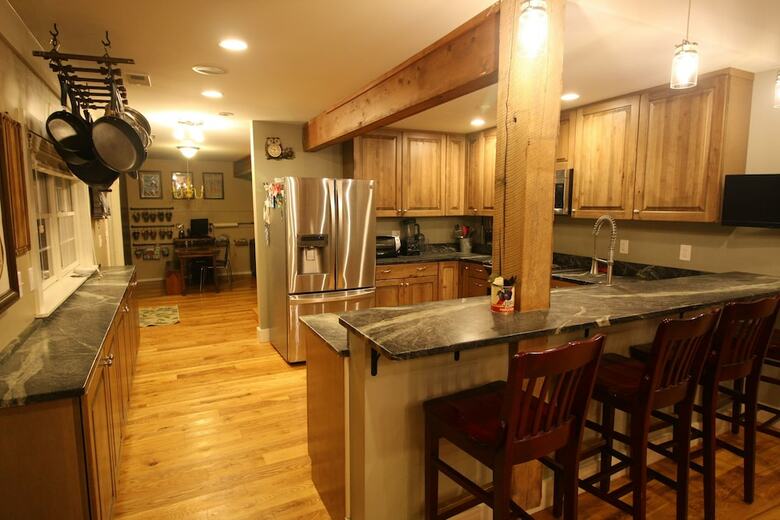 Goldberry Woods Bed & Breakfast-microfarm-cottages