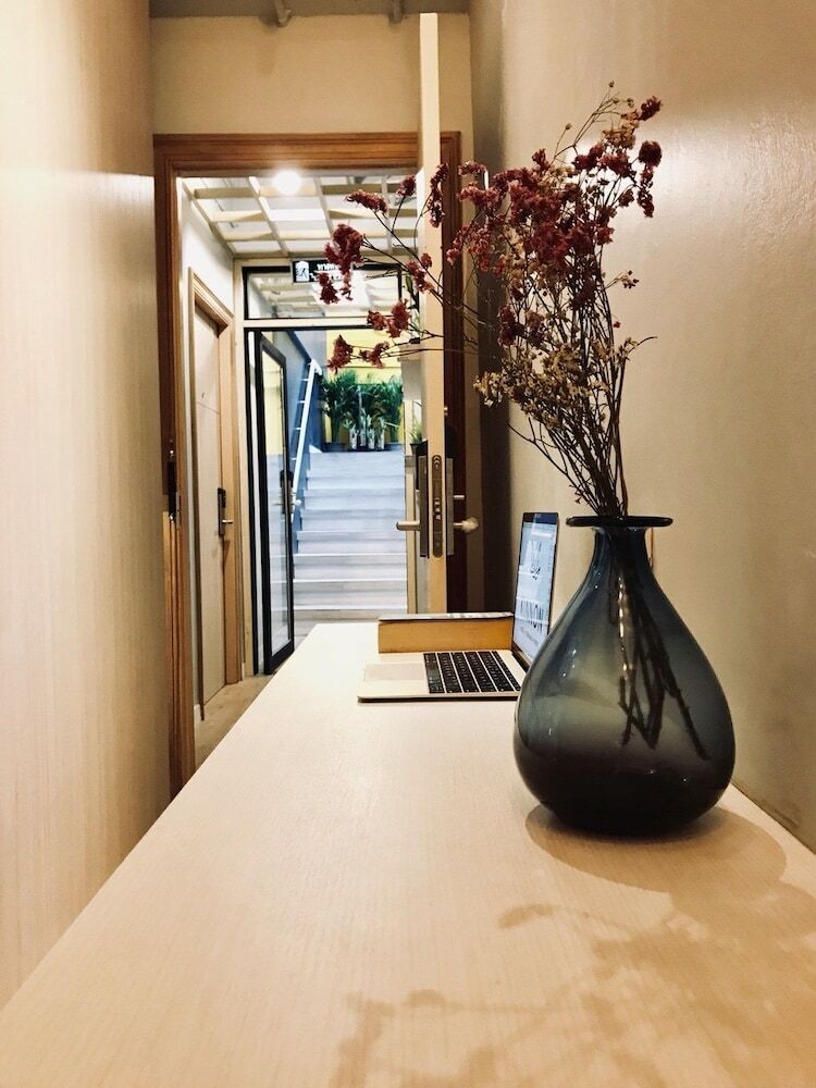 Hostal Kinnon Deluxe Hostel Coworking Cafe