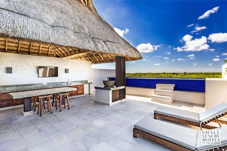 Kasa Hotel Parota