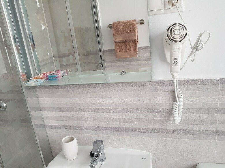 Hostal Fan Suites Duquesa