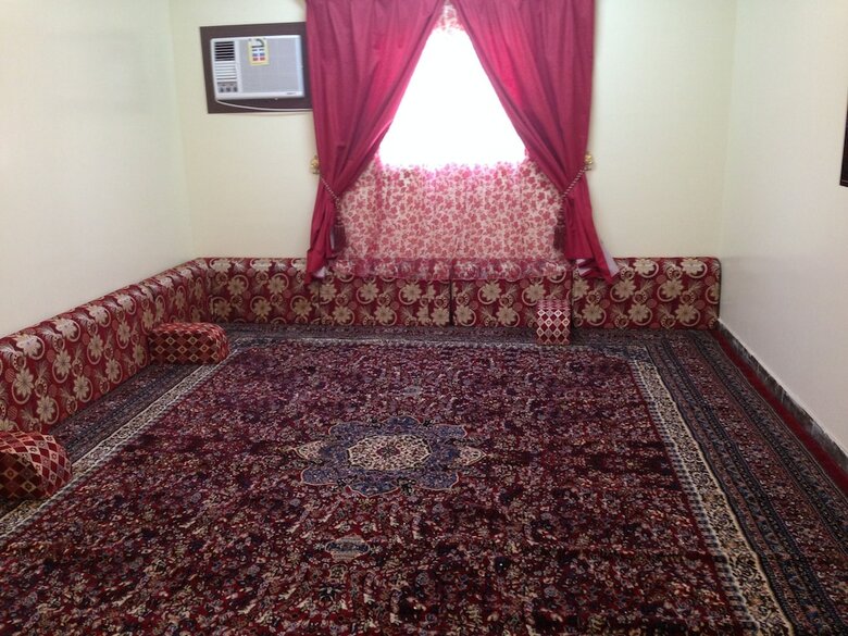 Al Eairy Furnished Apartments Tabuk 3