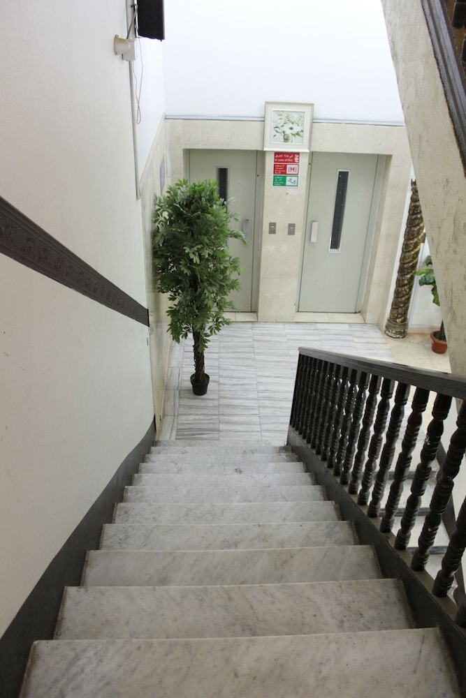 Hotel Al Eairy Furnished Apartments Al Baha 4