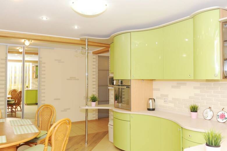 Innhome Apartments - Revolution Square