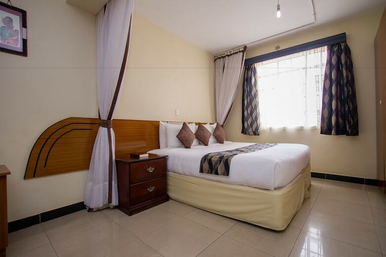 Emboita Hotel