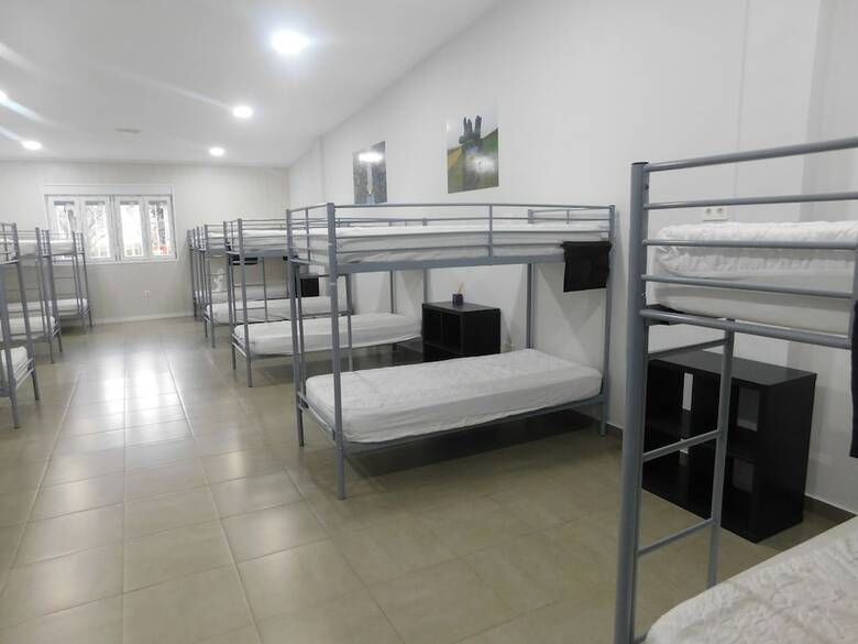 Hostal Albergue Barullo