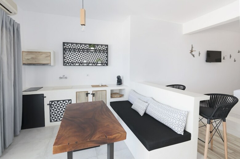 Aparthotel Anatoli Luxury Studios