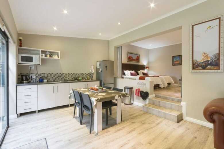 Hotel Queensrest