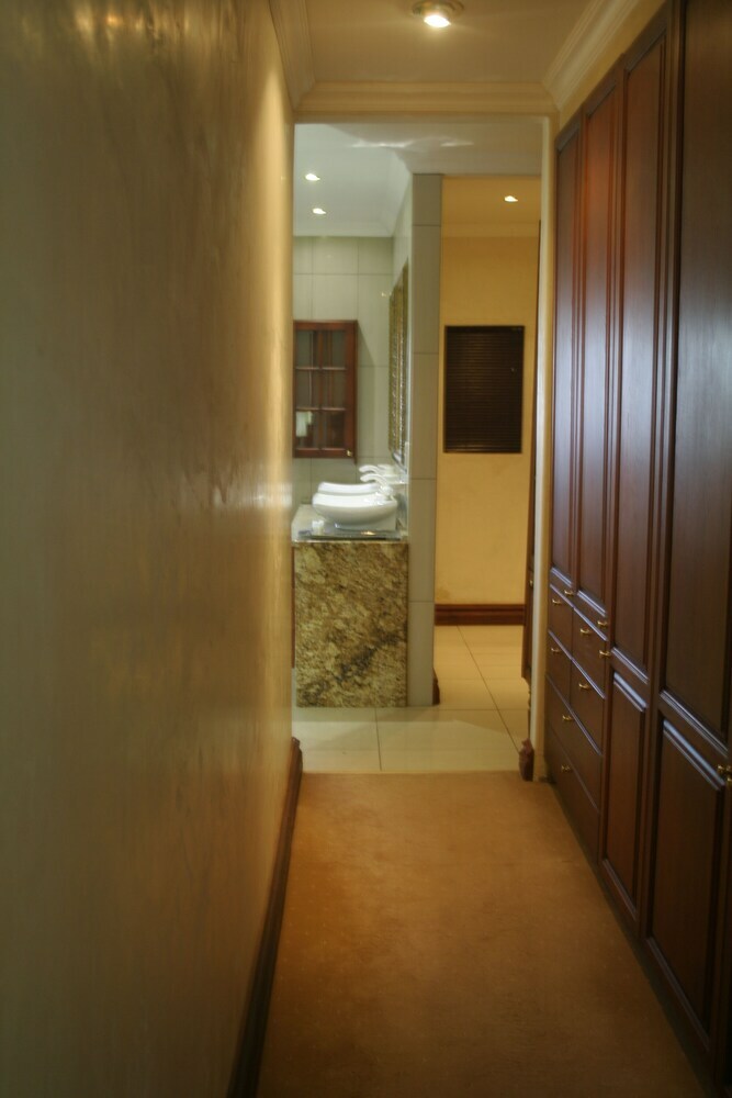 Hotel Prinshof Manor Guesthouse
