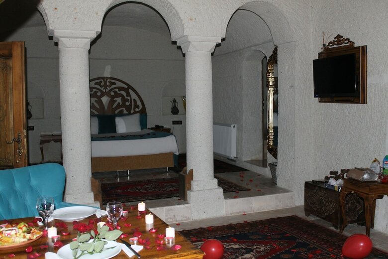 Miracle Cave Hotel - Special Class