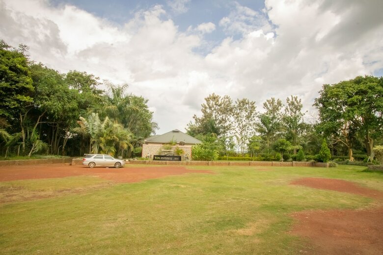 Hotel Tulina Riverside Treat