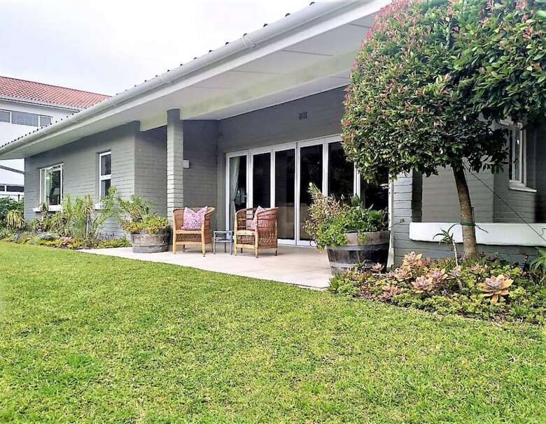 Hotel Lovemore Lodges Knysna