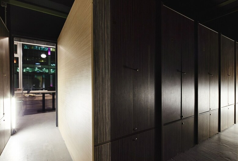 Capsule Hotel 47 Nebo