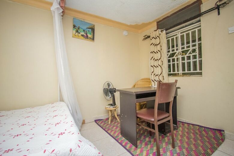 Hotel Njovu Park Lodge