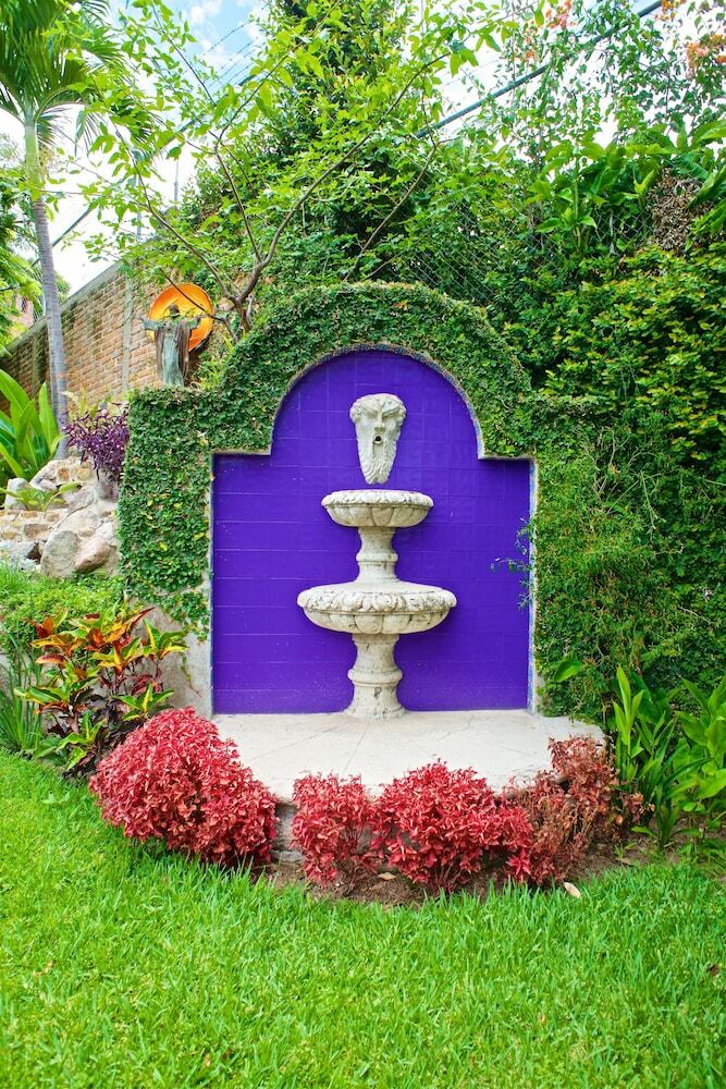 Hacienda Del Lago Boutique Hotel