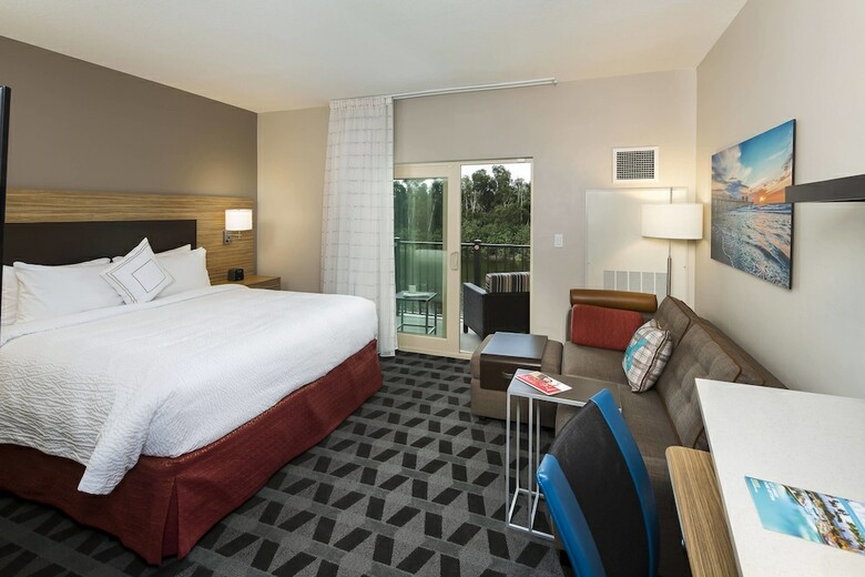 Aparthotel Towneplace Suites By Marriott Fort Myers Estero