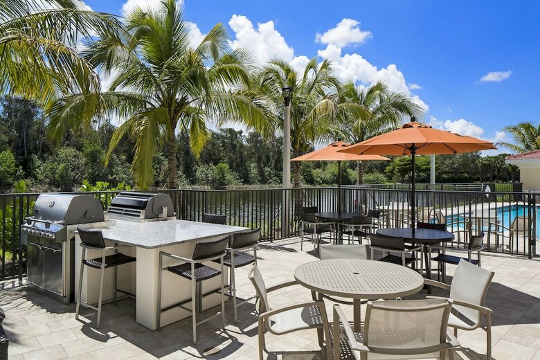 Aparthotel Towneplace Suites By Marriott Fort Myers Estero