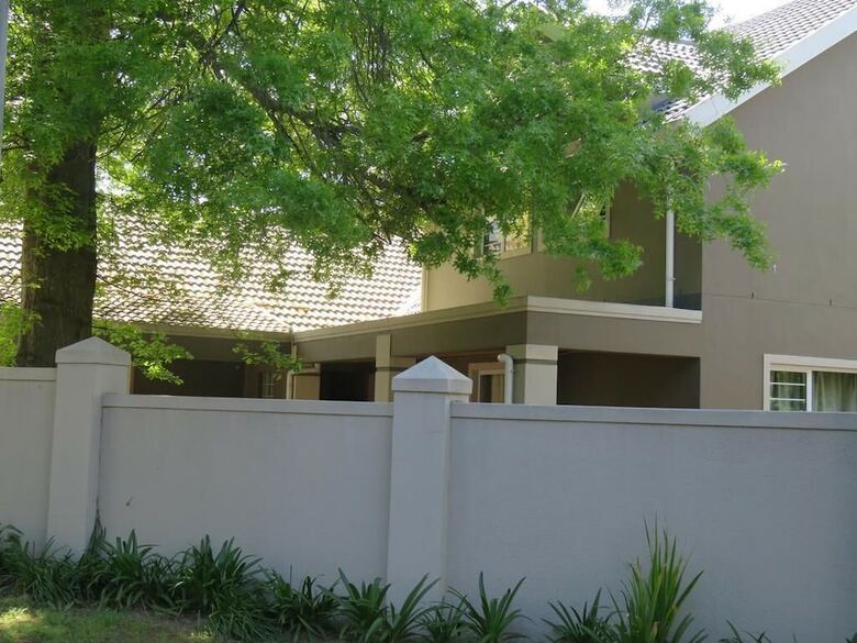 Hotel Milas Place