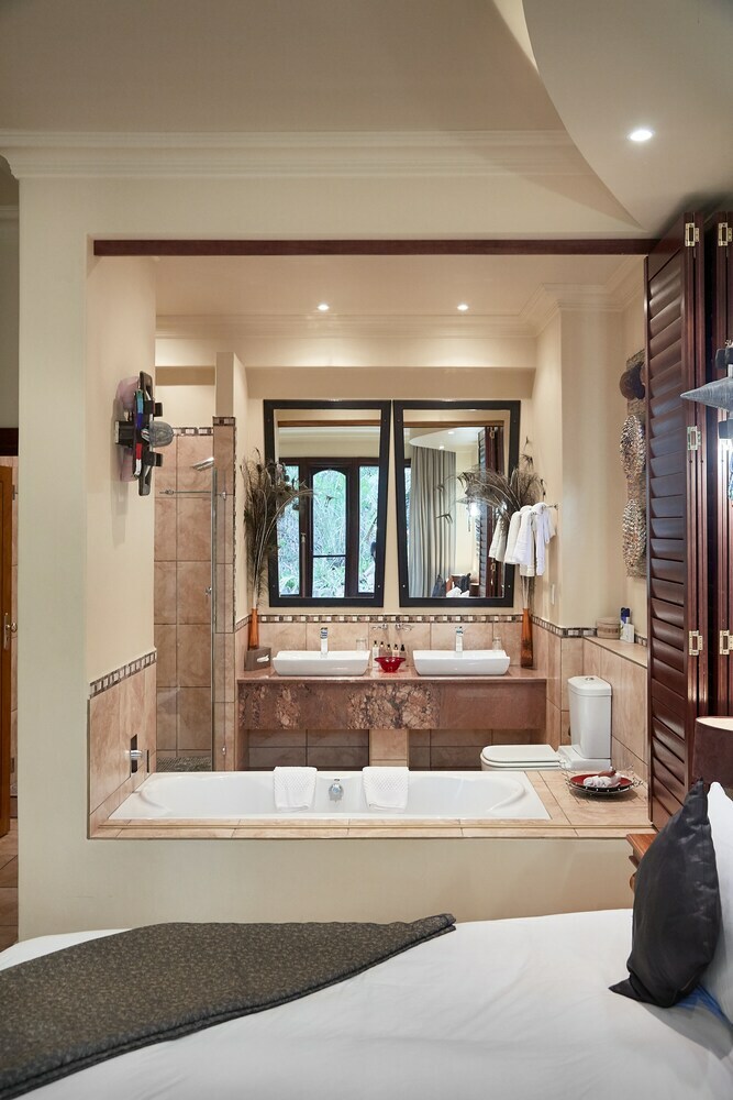 Hotel Ammazulu African Palace