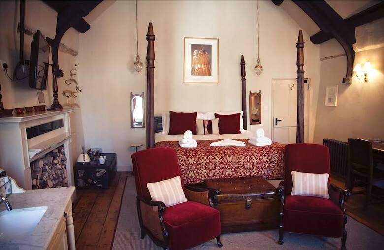 Posada The White Hart Somerton