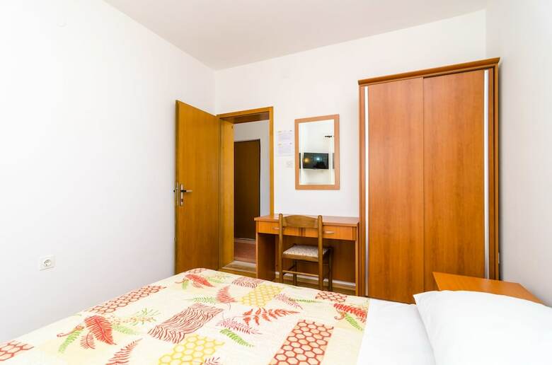 Hotel Cina Apartments