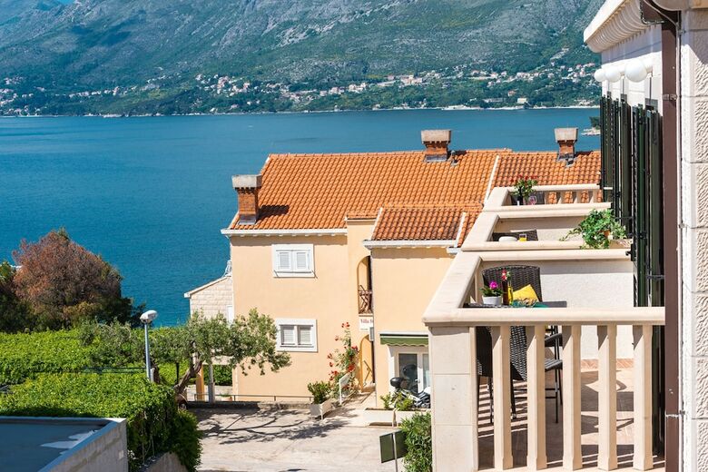 Hotel Cina Apartments