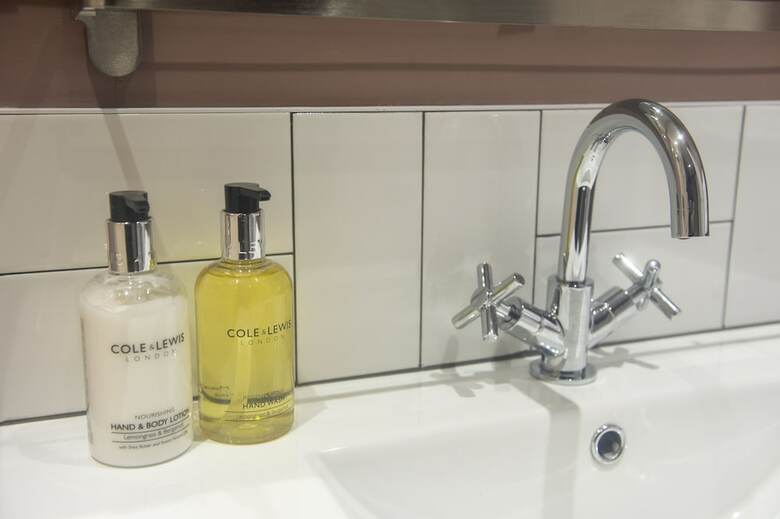 Amadeus Serviced Apartments