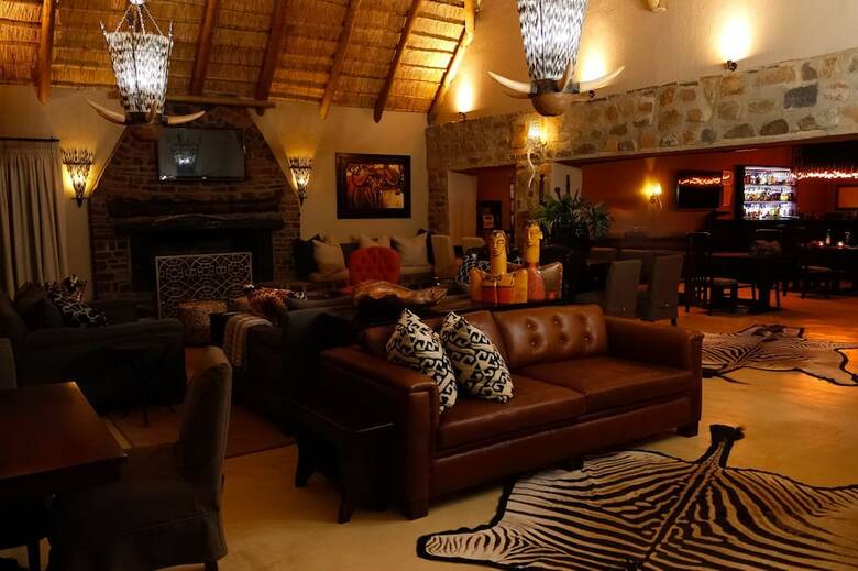 Posada Umzolozolo Private Safari Lodge