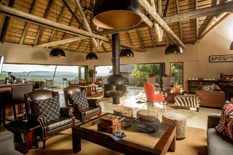 Posada Umzolozolo Private Safari Lodge