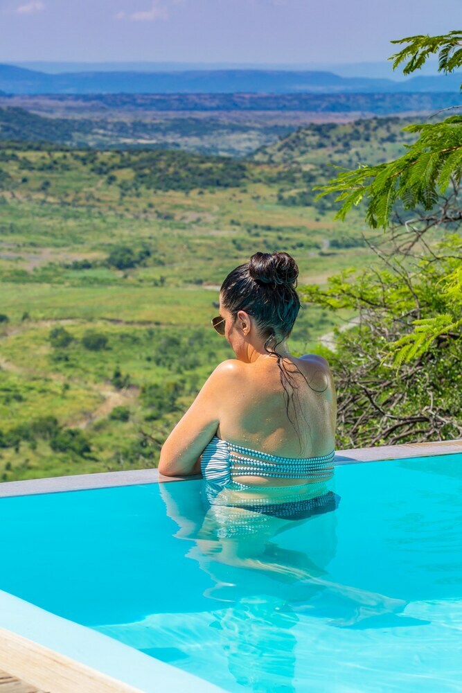 Posada Umzolozolo Private Safari Lodge