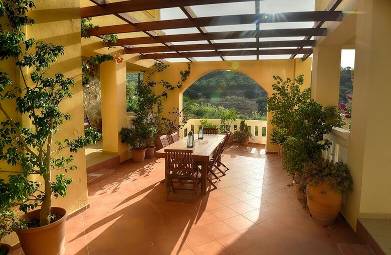 Villa Olive Farm