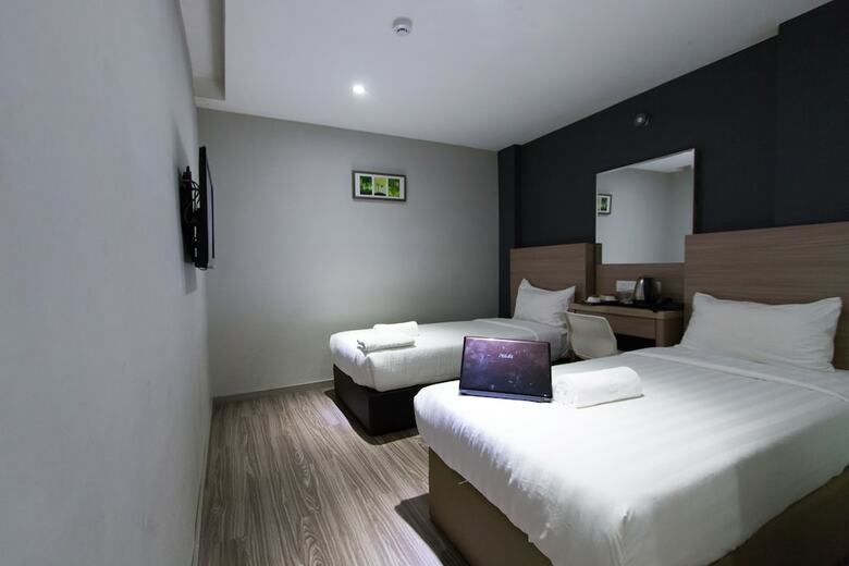 Hotel 99 - Ss2