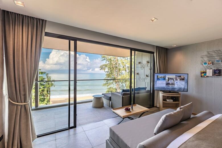 Hotel La Vela Khao Lak
