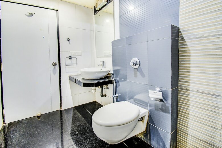 Fabhotel Arafa Inn Gandhinagar
