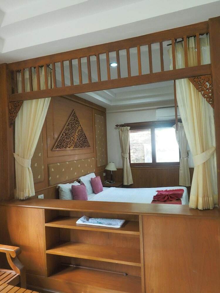 Hotel Suneast Bungalows