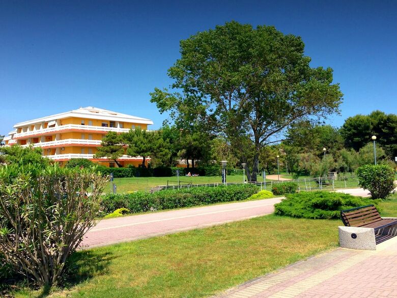 Apartamento Residence Carina
