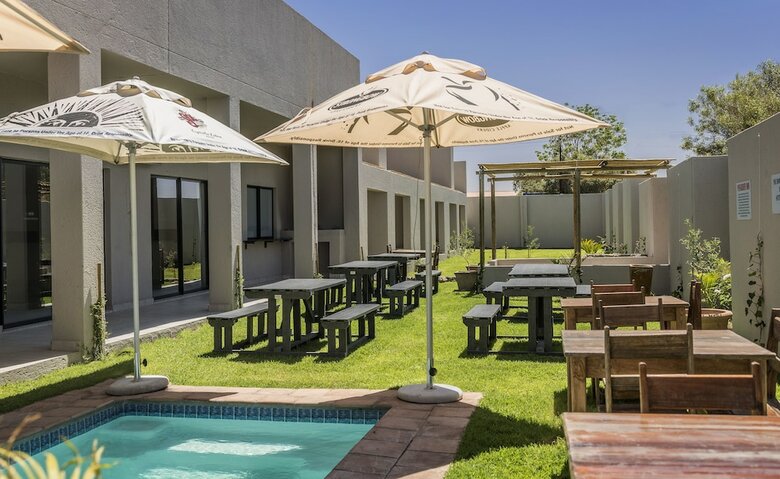 Pofadder Inn By Country Hotels