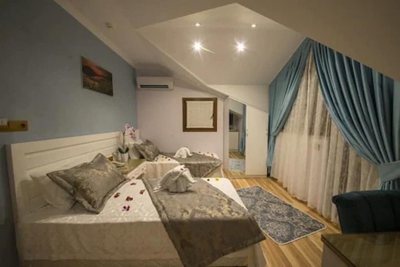 Kayi Hotel