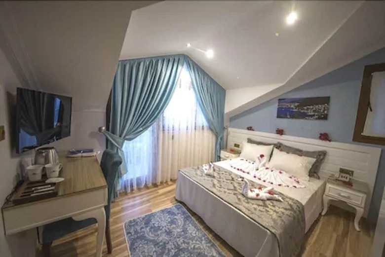 Kayi Hotel