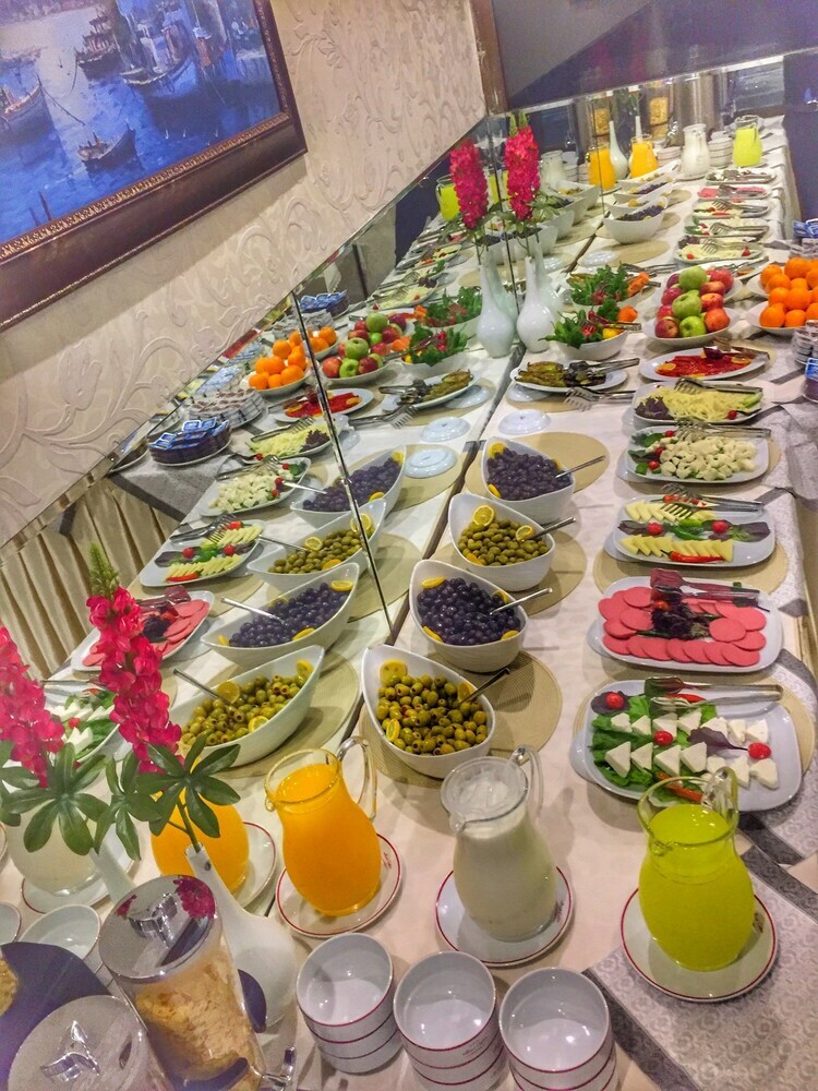Ceylan Hotel