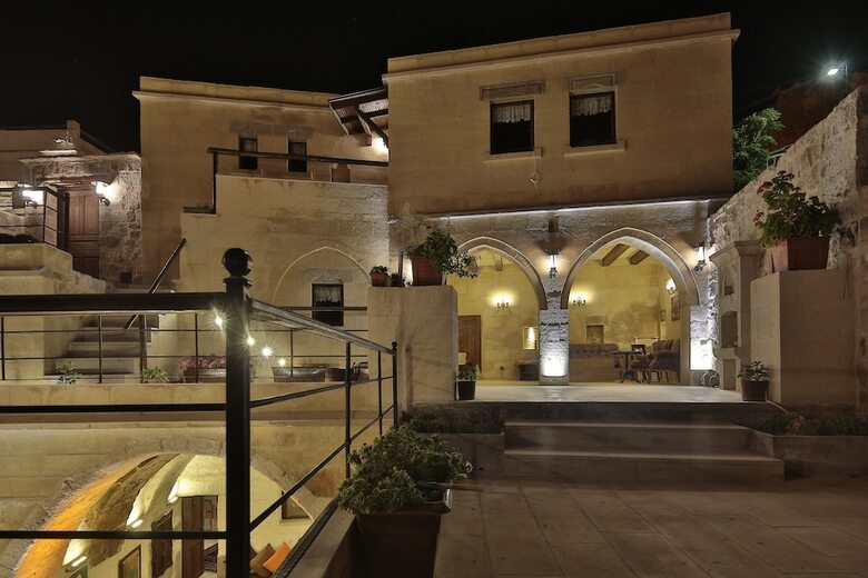 Hotel Yaren Cave House