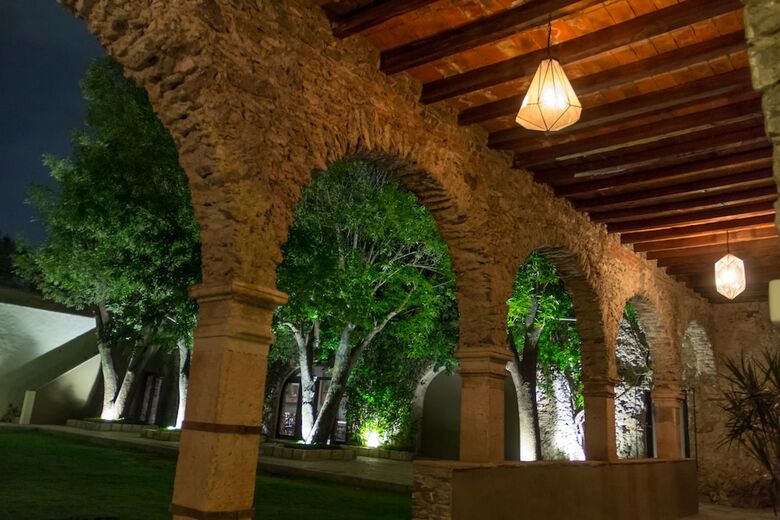 Hotel Hacienda El Salitre