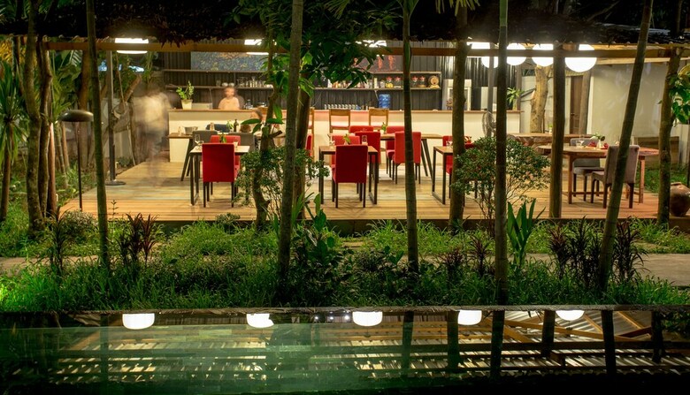 Hotel Isann Lodge