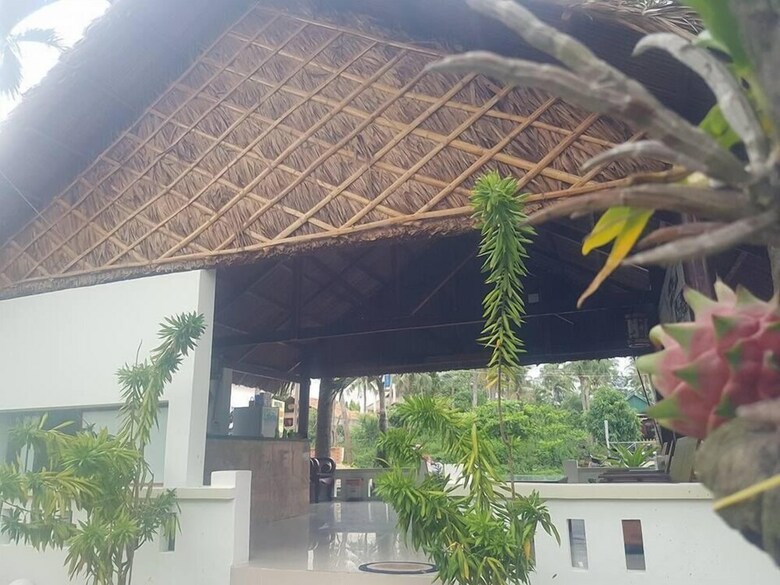 Bien Dua Backpacker Hotel