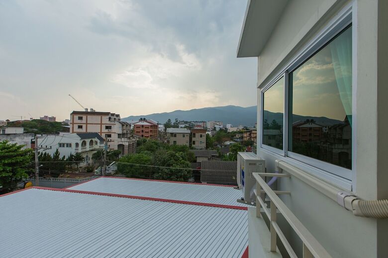 Habitat Hotel