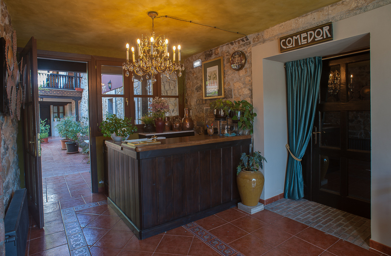 Hotel Corru San Pum�s
