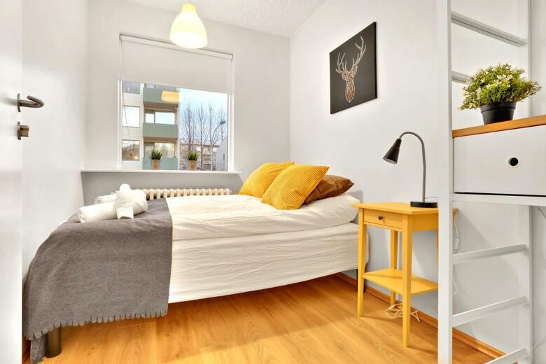 Hotel L�kur Guesthouse