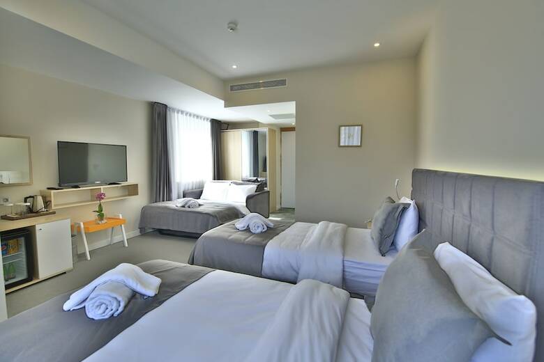 Leto City Hotel
