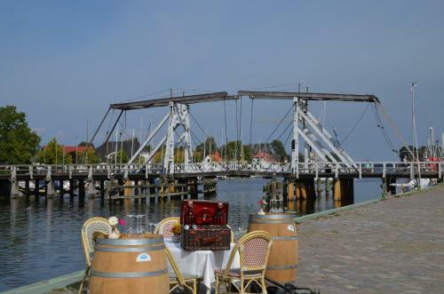 Hotel Zur Br�cke